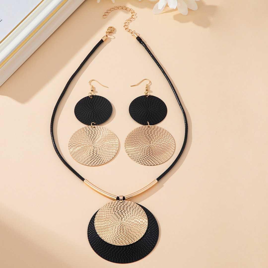 NATHALIE™ | Medallion Set