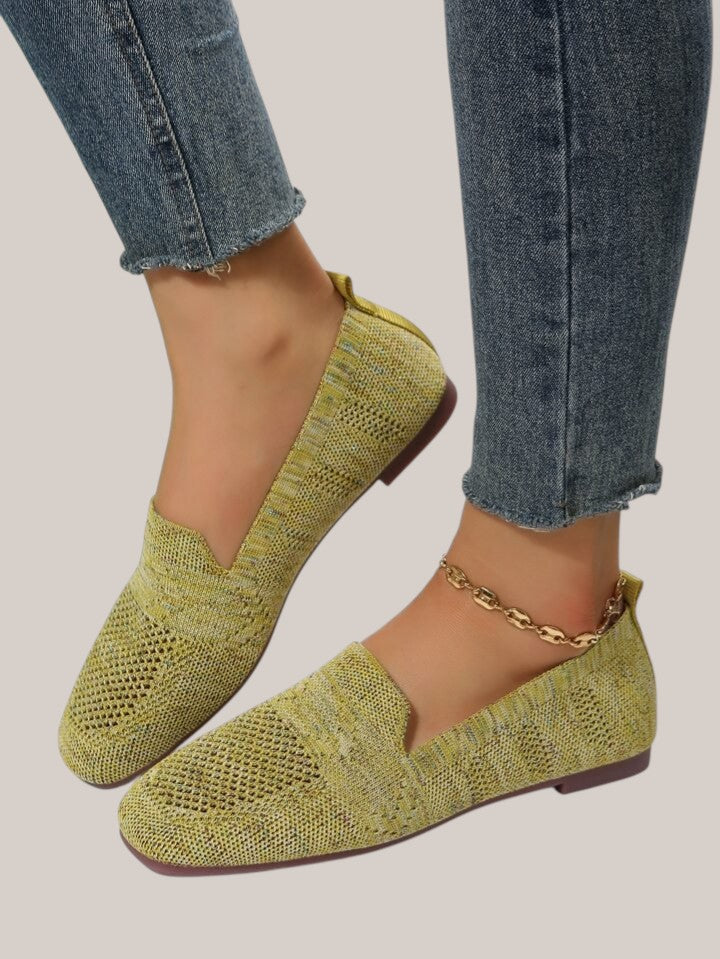 STACEY™ | Woven Flat