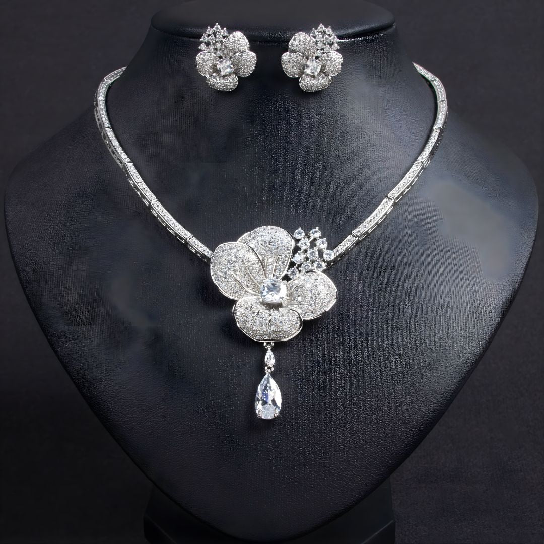 LAETITIA™ | Crystal Flower Set