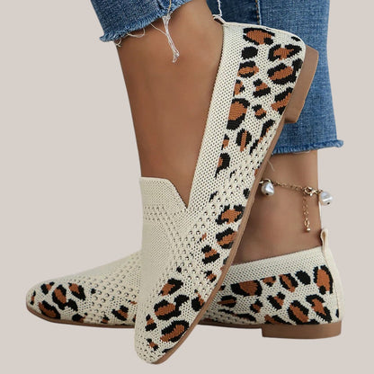 STACEY™ | Woven Flat