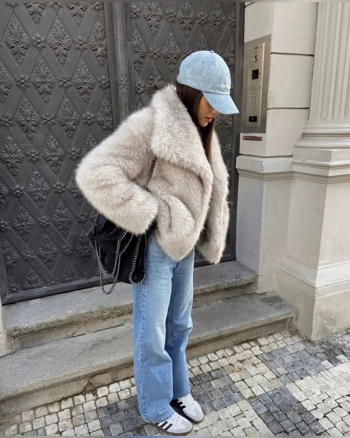 FARAH™ | Fur Coat