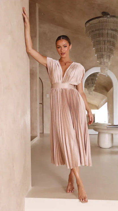 KELLY™ | Pleated Midi