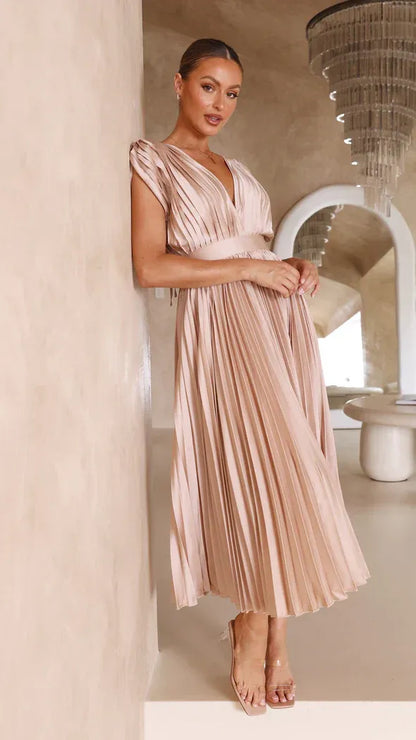 KELLY™ | Pleated Midi