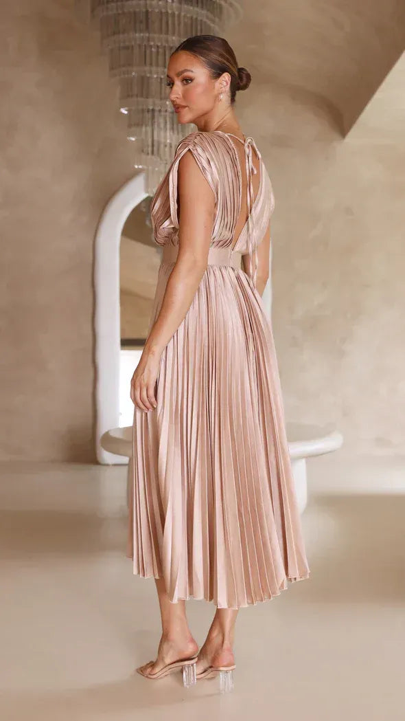 KELLY™ | Pleated Midi