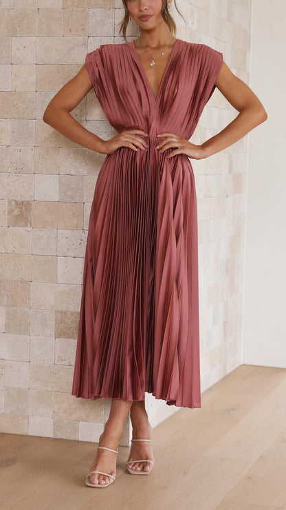 KELLY™ | Pleated Midi
