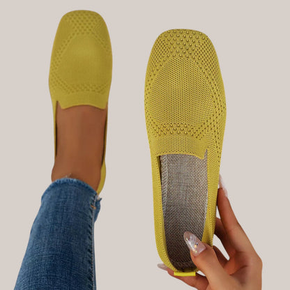 STACEY™ | Woven Flat